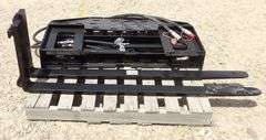 R-1031 Skid Steer Mast & Forks