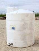 R-884 1000 Gallon Poly Tank