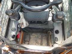 R-860 Case SU280 Skid Steer