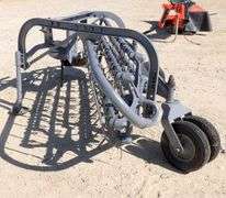 R-830 3-Point Hay Rake