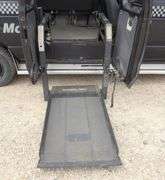 R-895  1996 Ford Van with Wheelchair Lift