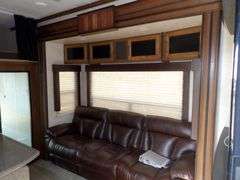 R-650 2016 Carbon Toy Hauler Travel Trailer