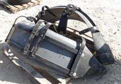 R-1122 Fenders (2)