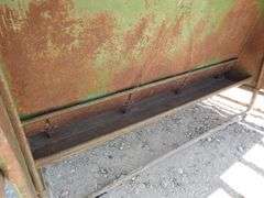 R-1125 Calf Creep Feeder