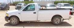 R-829 2002 Ford F150 XL Pickup