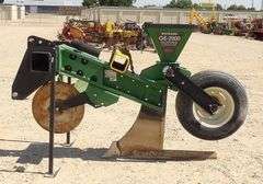 R-915 Schlagel Gopher Eliminator