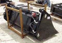 R-953 Skid Steer 4 in 1 Bucket