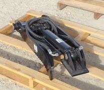 R-938 Hydraulic Thumb