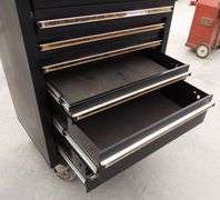 R-683  Homak Rolling Toolbox