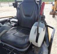 R-585  John Deere 26 G Mini Excavator