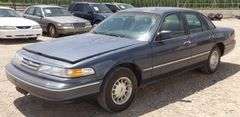R-750 1997 Crown Victoria LX