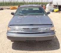 R-750 1997 Crown Victoria LX