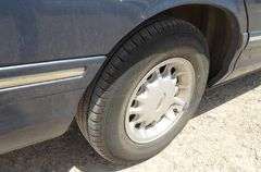 R-750 1997 Crown Victoria LX