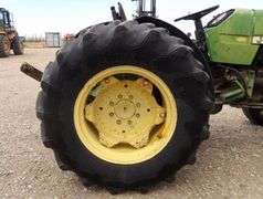 R-610 John Deere 2255 Tractor