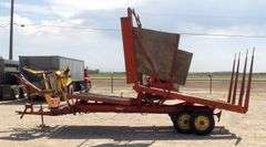 R-638 New Holland 1030 Stackwagon