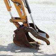 R-586  Case CX321B Mini Excavator