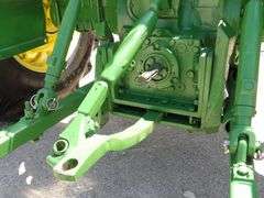 R-663 John Deere 3010 Tractor