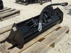 R-941  Mini Excavator Cleanup Bucket