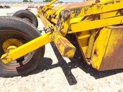 R-526 Brush Beater