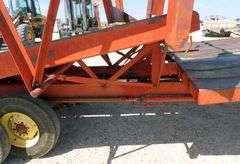 R-638 New Holland 1030 Stackwagon