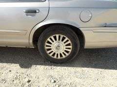 R-1225 2006 Mercury  Sedan