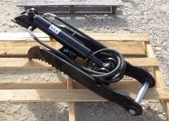 R-938 Hydraulic Thumb