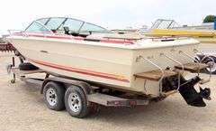 R-581 1979 Sea Ray 19' Boat