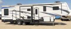 R-650 2016 Carbon Toy Hauler Travel Trailer