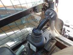 R-860 Case SU280 Skid Steer