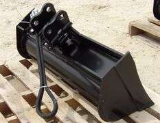 R-973 Mini Excavator Cleanup Bucket