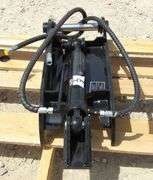 R-1023 Hydraulic Thumb