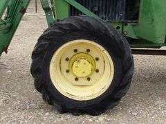 R-611 John Deere 2355N Tractor