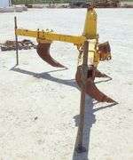 R-844 3-Point V Ripper