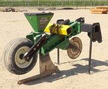 R-915 Schlagel Gopher Eliminator