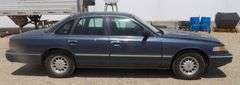 R-750 1997 Crown Victoria LX