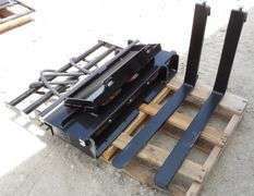 R-1033 Mini Skid Steer Mast & Forks