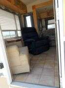 R-590 2005 Cruiser 5th Wheel Travel Trailer