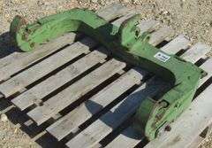 R-762  John Deere Quick Hitch