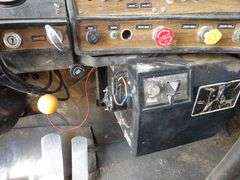 R-571  1979 Mack Commodity Truck