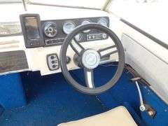 R-591 1979 Fiber Form Monterey 17' Boat