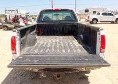 R-829 2002 Ford F150 XL Pickup