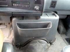 R-895  1996 Ford Van with Wheelchair Lift