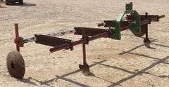 R-633 3-Point Cultivator