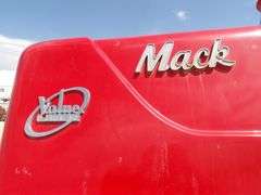 R-571  1979 Mack Commodity Truck