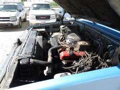 R-853 1984 Chevy Silverado 20 3/4 Ton 4X4 Pickup