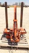 R-864  Edwards Pallet Forks