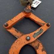 R-624 Lifting Tongs