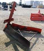 R-1099 3-Point Ditcher