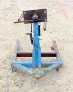 R-885 Engine Stand