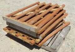R-1158 Wooden Sheep Panels